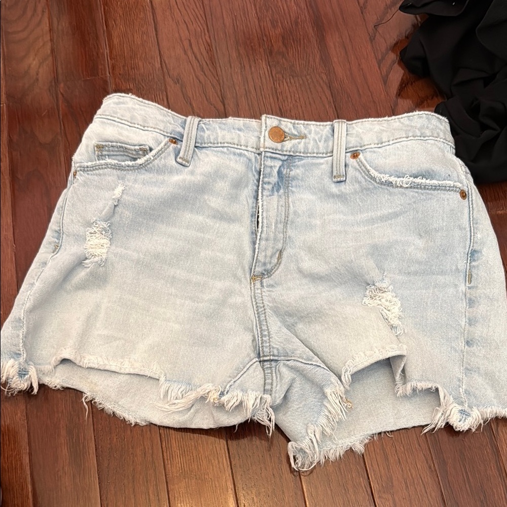 Universal Thread Blue Jean Shorts Distressed Mid-Thigh